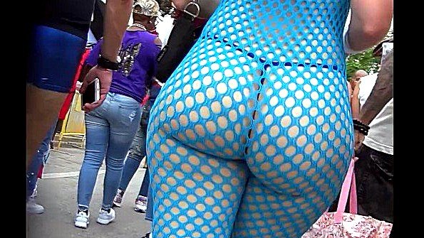 Perfect Ass Blonde Teen